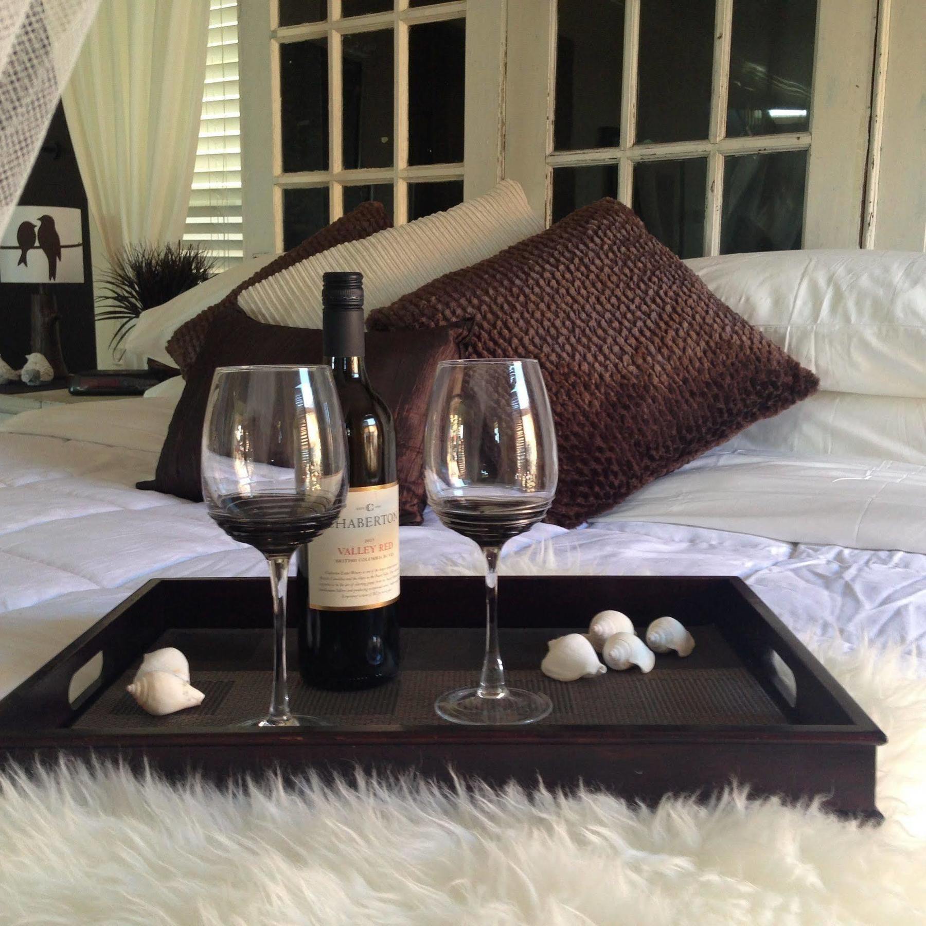 Amara Bed & Breakfast (Adults Only) Sidney Exterior photo